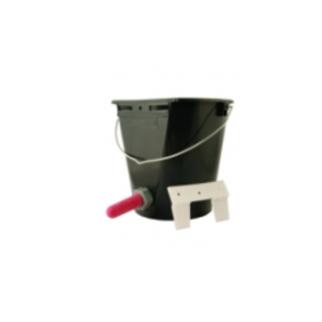 Black Bucket with Economy teat & valve